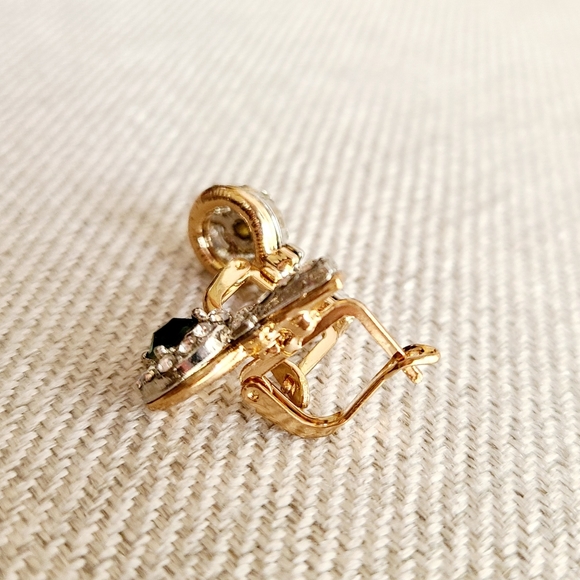 Emerald and Gold Earrings - Picture 2 of 5